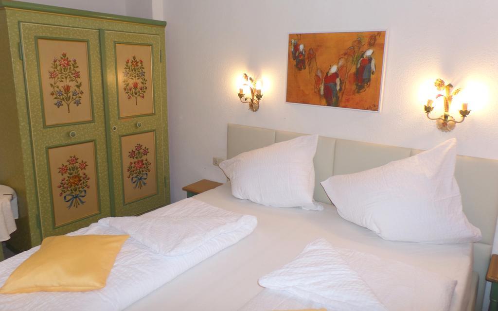 Landhaus Sonnenberg St. Anton am Arlberg Pokój zdjęcie