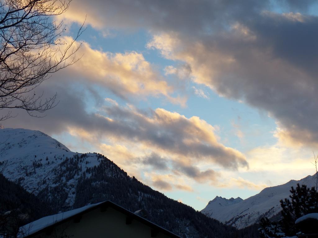 Landhaus Sonnenberg St. Anton am Arlberg Pokój zdjęcie