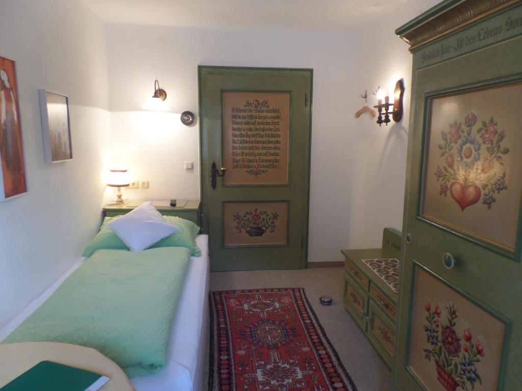 Landhaus Sonnenberg St. Anton am Arlberg Pokój zdjęcie